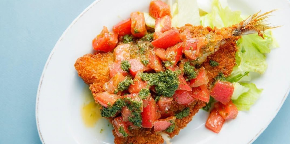 Restaurant & Cafe waka